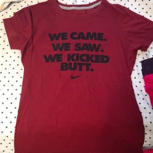 Nike Graphic Tee - women’s large